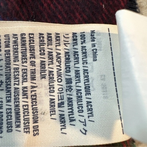 Abercrombie Fitch oversized moose logo Plaid Scarf Red Blue Fringe Neck Wrap EUC - Picture 4 of 5